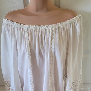 Melissa Paige white peasant blouse